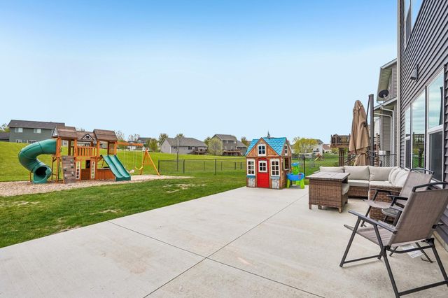 8674 Bison Avenue, Monticello, MN 55362