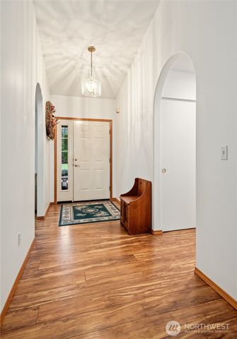 21211 89th Avenue NE, Arlington, WA 98223