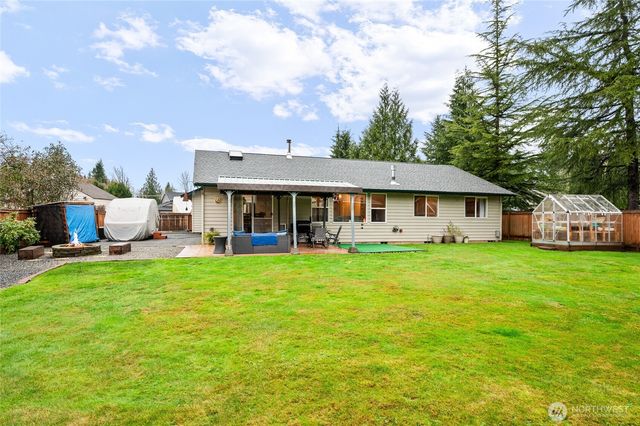 21211 89th Avenue NE, Arlington, WA 98223