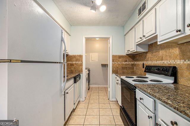 5143 Roswell Road 8, Atlanta, GA 30342