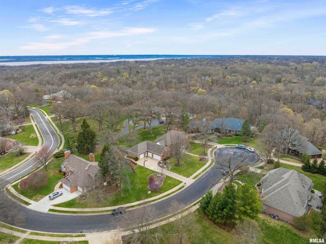 10706 N GRAND OAK Court, Peoria, IL 61615