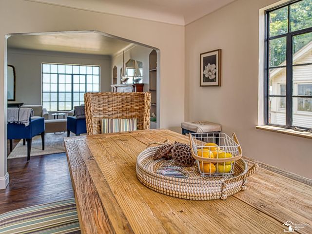 3880 Lakeshore Drive, Frenchtown Twp, MI 48166