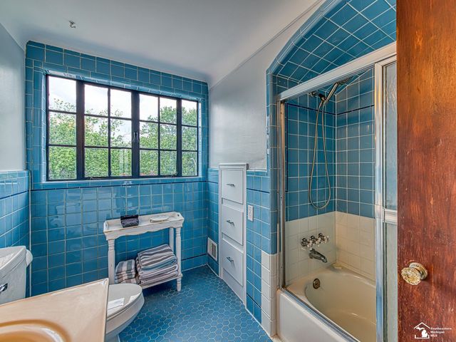 3880 Lakeshore Drive, Frenchtown Twp, MI 48166