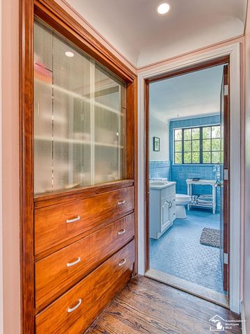 3880 Lakeshore Drive, Frenchtown Twp, MI 48166