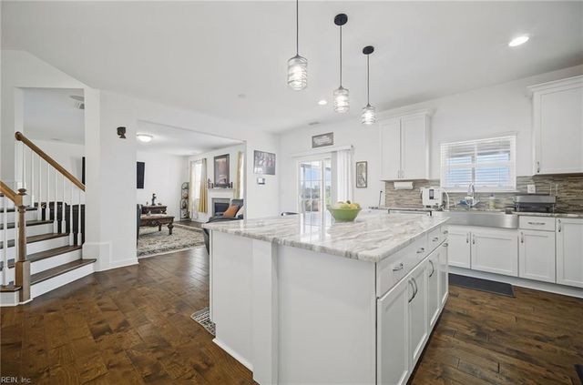 2537 Number Ten LN, Chesapeake, VA 23323