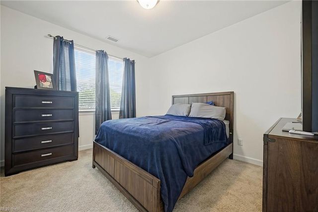 2537 Number Ten LN, Chesapeake, VA 23323