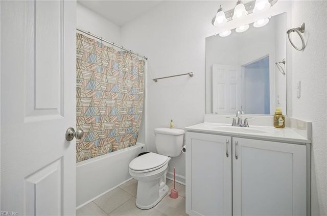 2537 Number Ten LN, Chesapeake, VA 23323