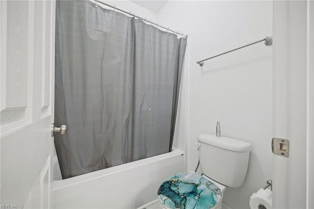 2537 Number Ten LN, Chesapeake, VA 23323