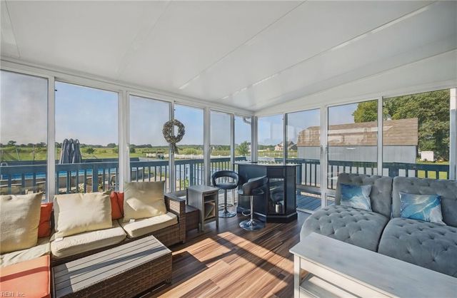 2537 Number Ten LN, Chesapeake, VA 23323