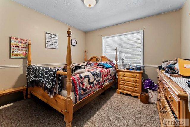 6685 E Iona Road, Idaho Falls, ID 83401