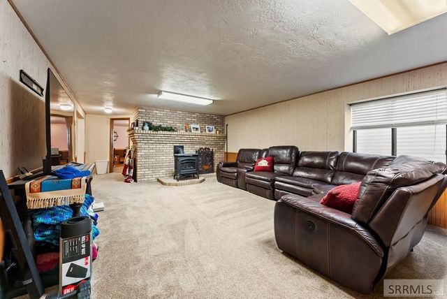 6685 E Iona Road, Idaho Falls, ID 83401