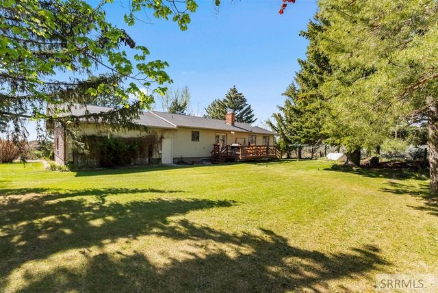6685 E Iona Road, Idaho Falls, ID 83401