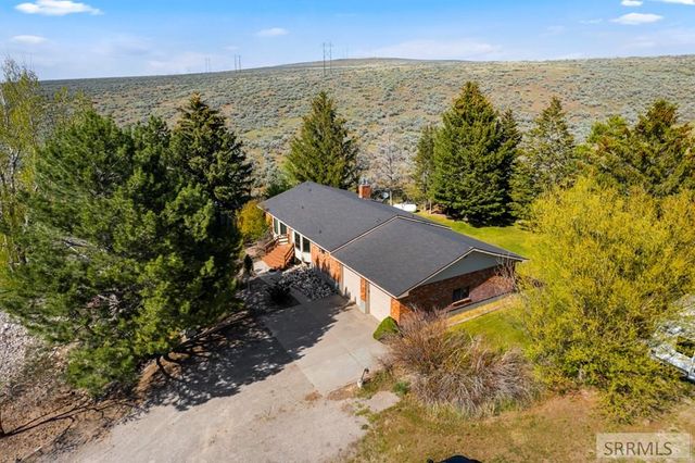 6685 E Iona Road, Idaho Falls, ID 83401