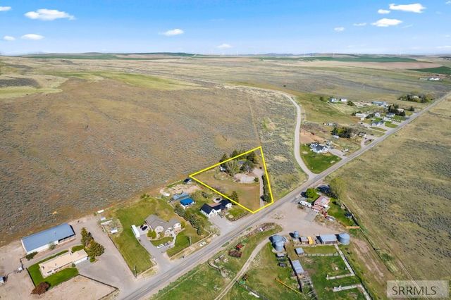 6685 E Iona Road, Idaho Falls, ID 83401