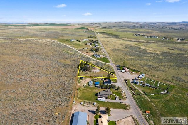 6685 E Iona Road, Idaho Falls, ID 83401