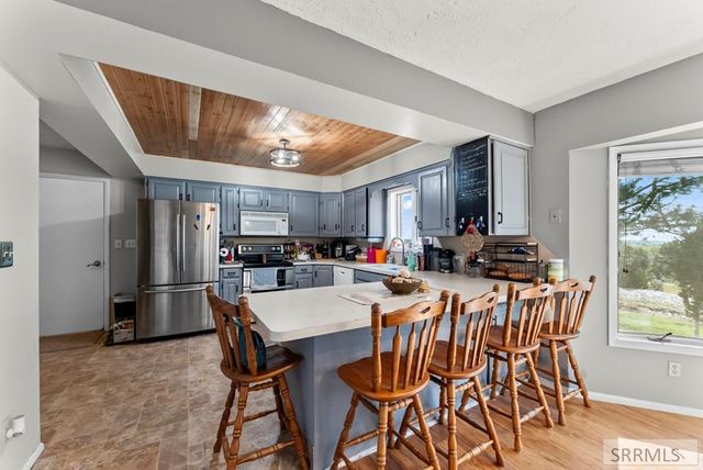 6685 E Iona Road, Idaho Falls, ID 83401
