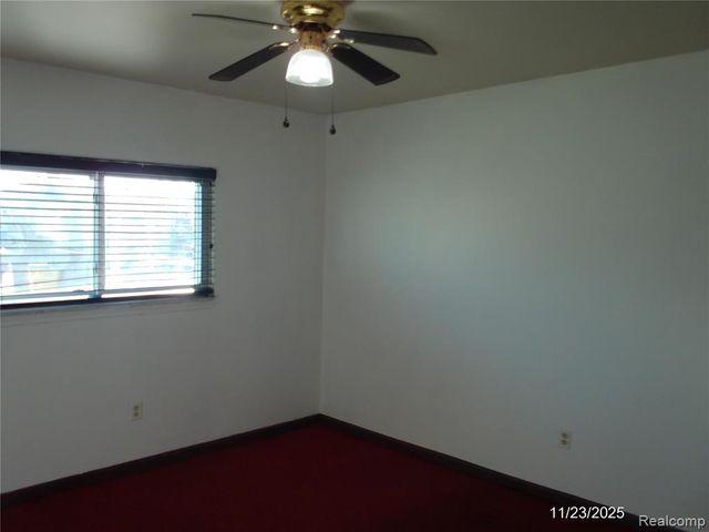 16682 Eastland Street, Roseville, MI 48066