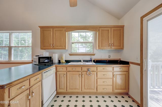 1706 Marigold Drive, Joplin, MO 64801