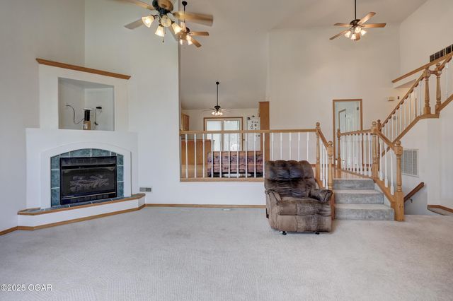 1706 Marigold Drive, Joplin, MO 64801