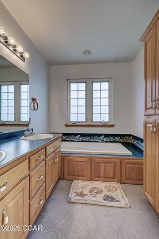 1706 Marigold Drive, Joplin, MO 64801