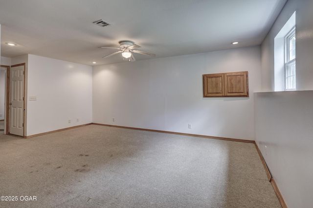 1706 Marigold Drive, Joplin, MO 64801