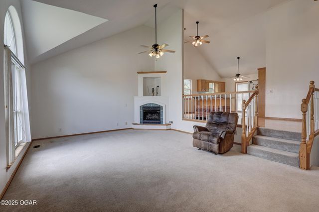 1706 Marigold Drive, Joplin, MO 64801