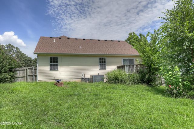 1706 Marigold Drive, Joplin, MO 64801