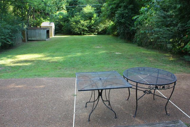 3779 SPOTTSWOOD AVE, Memphis, TN 38111