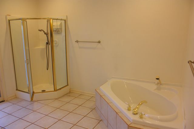 3779 SPOTTSWOOD AVE, Memphis, TN 38111