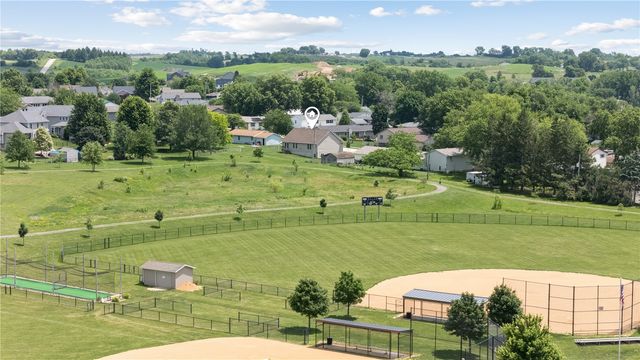 1875 Highland Road, Ely, IA 52227