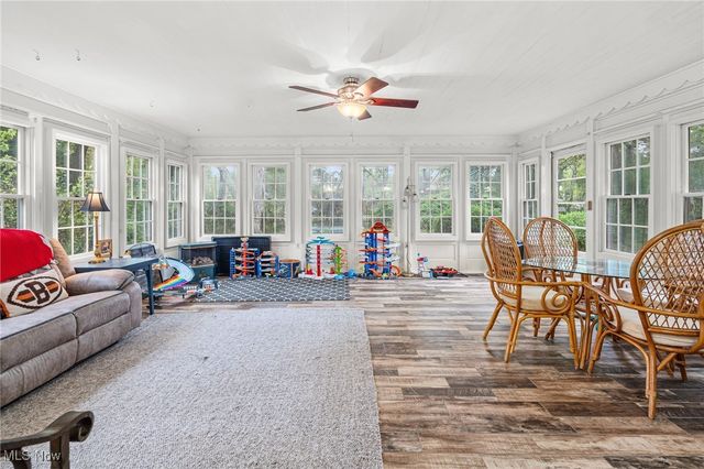 2216 University Avenue NW, Canton, OH 44709