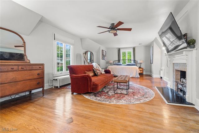 2216 University Avenue NW, Canton, OH 44709