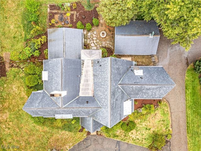 2216 University Avenue NW, Canton, OH 44709