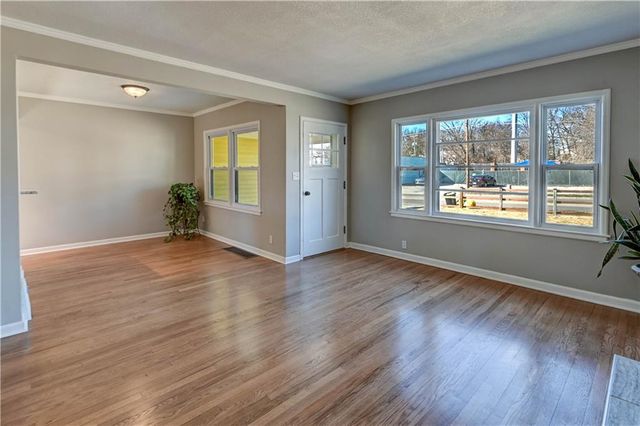 1505 N 38th Street, Kansas City, KS 66102