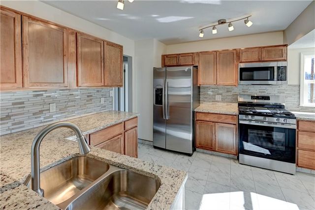 1505 N 38th Street, Kansas City, KS 66102