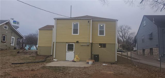 1505 N 38th Street, Kansas City, KS 66102