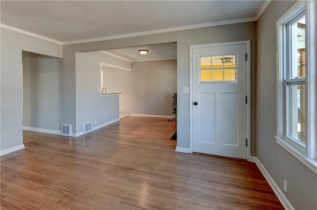 1505 N 38th Street, Kansas City, KS 66102