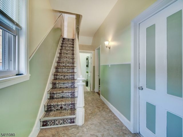 115 Madison Ave 2, Elizabeth City, NJ 07201
