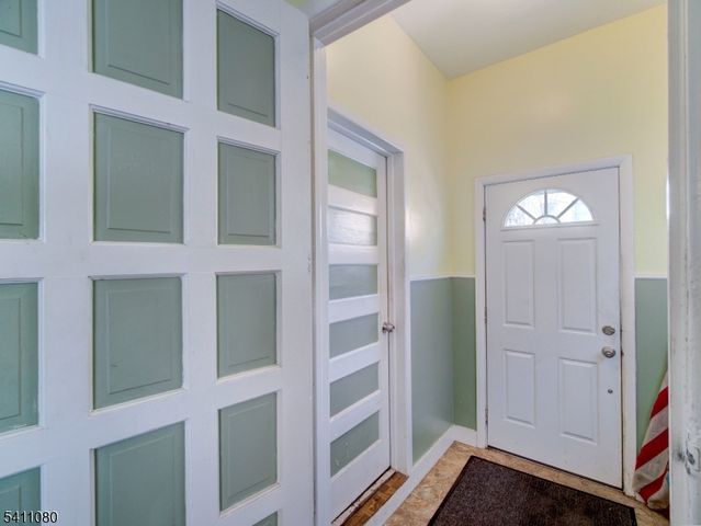 115 Madison Ave 2, Elizabeth City, NJ 07201
