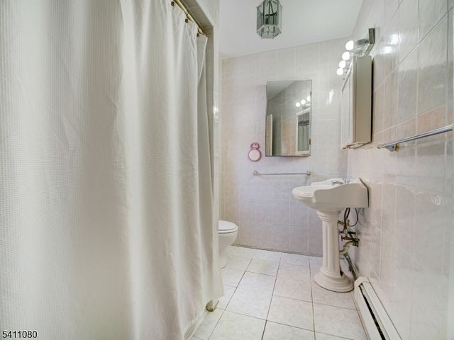 115 Madison Ave 2, Elizabeth City, NJ 07201