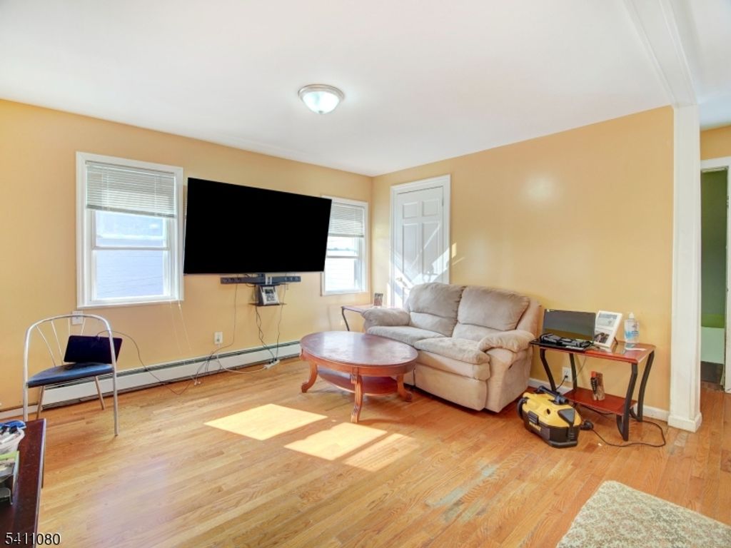115 Madison Ave, Elizabeth City, NJ 07201 — photo 4