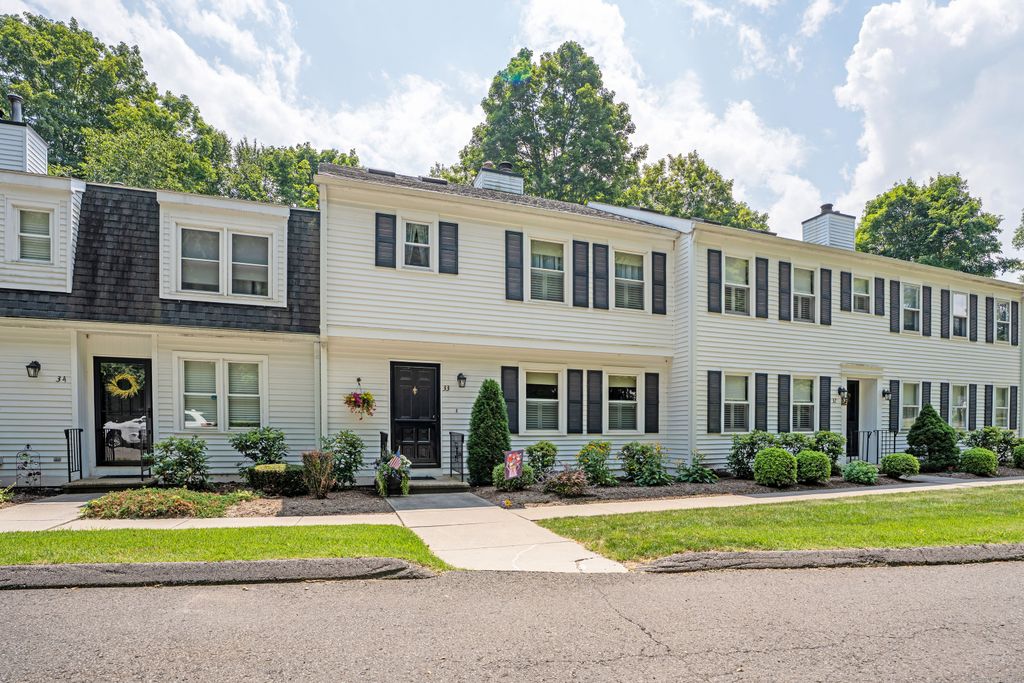 319 Thomaston Road 33, Watertown, CT 06795