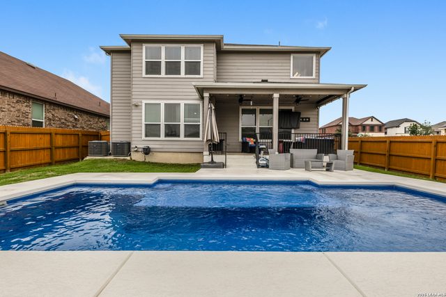 200 RUSTIC SPGS, Universal City, TX 78148