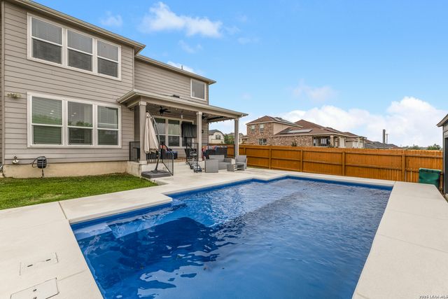 200 RUSTIC SPGS, Universal City, TX 78148