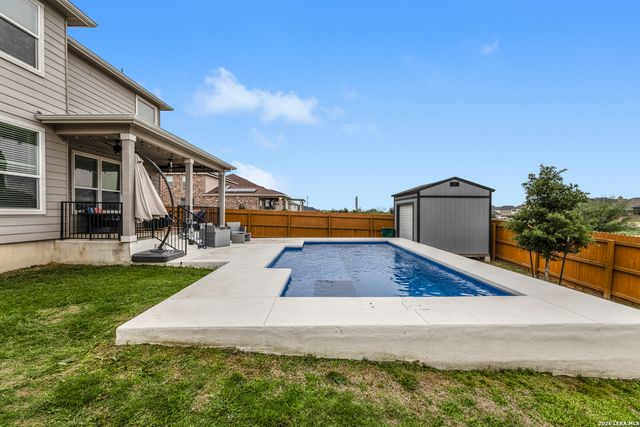 200 RUSTIC SPGS, Universal City, TX 78148