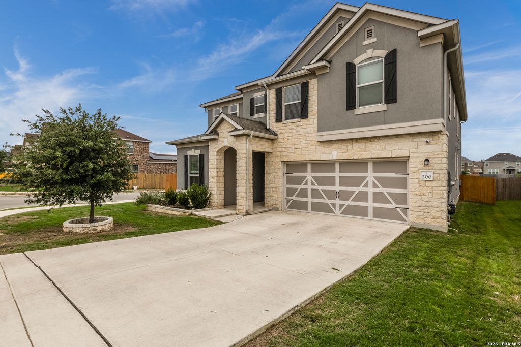 200 RUSTIC SPGS, Universal City, TX 78148