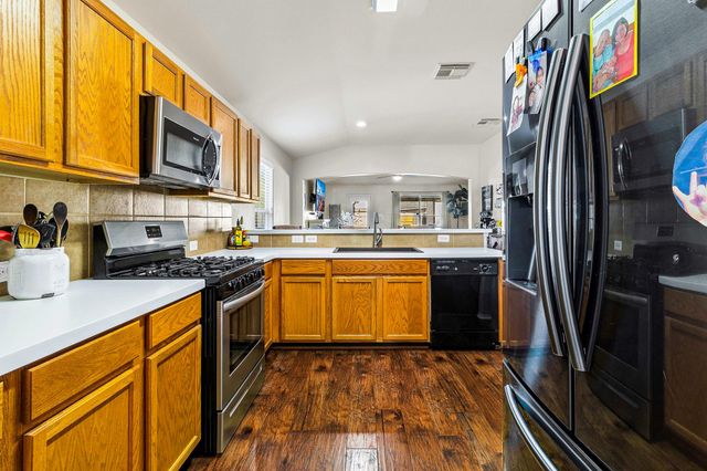 1918 Cold River Drive, Humble, TX 77396