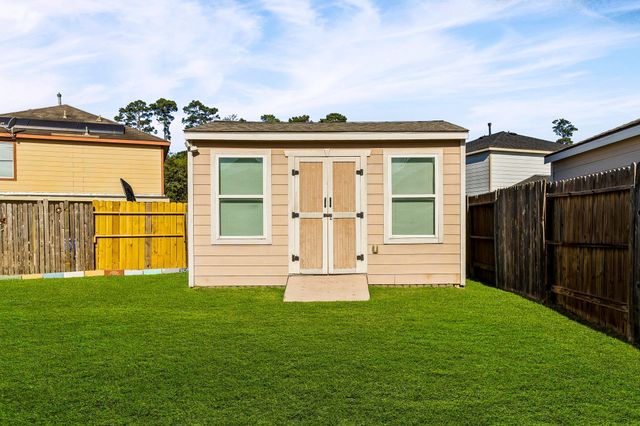 1918 Cold River Drive, Humble, TX 77396