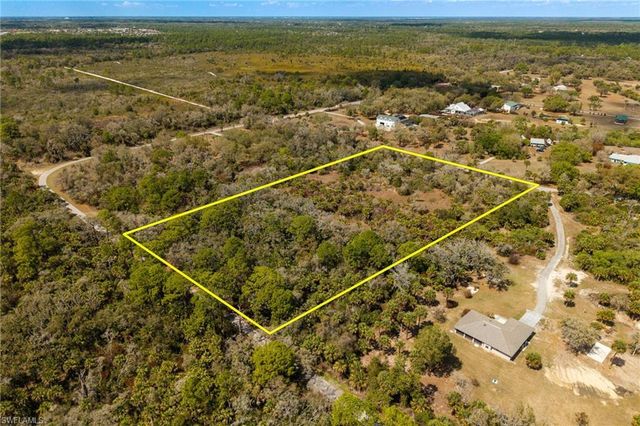 3751 Bateman RD, Alva, FL 33920