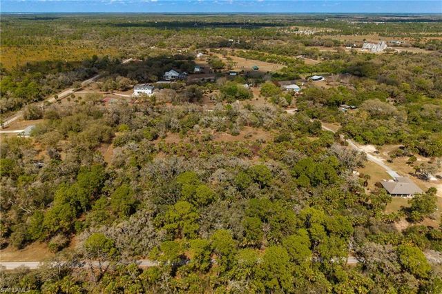 3751 Bateman RD, Alva, FL 33920